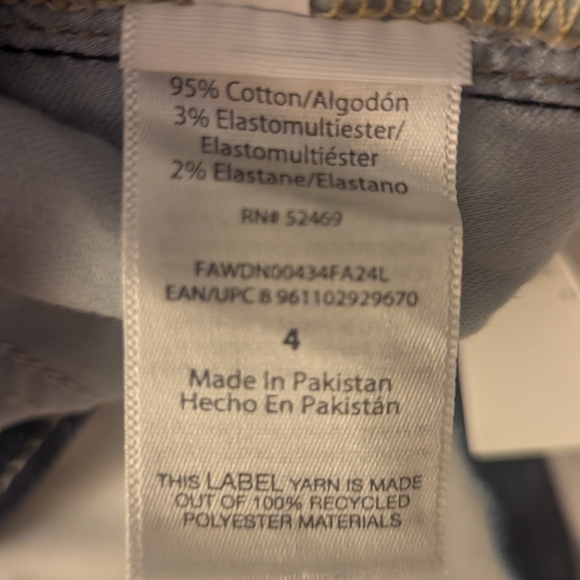 Free Assembly High Rise Wide Leg Jeans - Picture 7 of 7